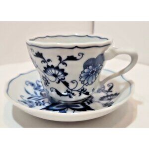 Vintage Blue Danube Japan Blue Onion Tea Cup And Saucer Ribbon Mark